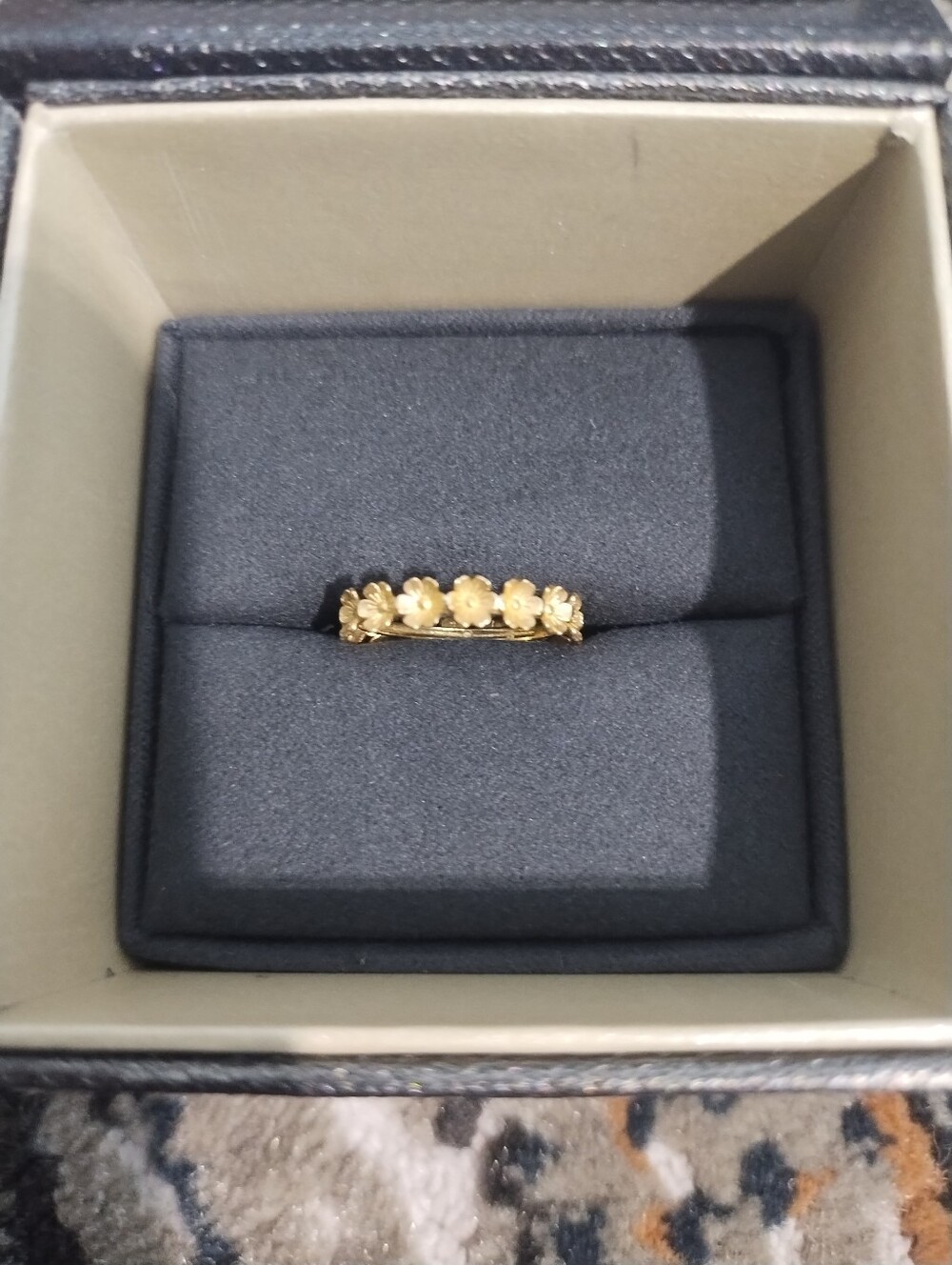 10kt gold ring